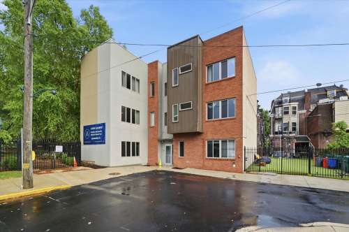 upenn-Apartment-Building-18781316